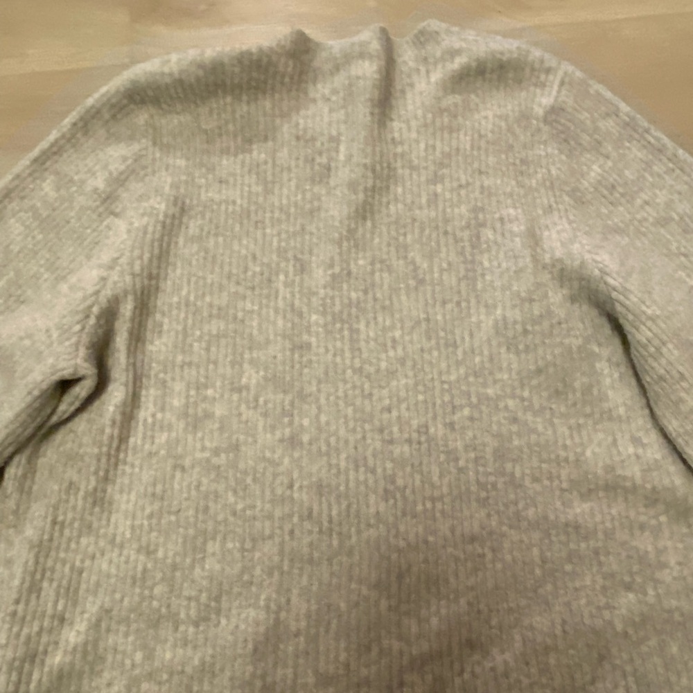 J Crew Puff Sleeve Extra Soft Sweater - Picture 5 of 8